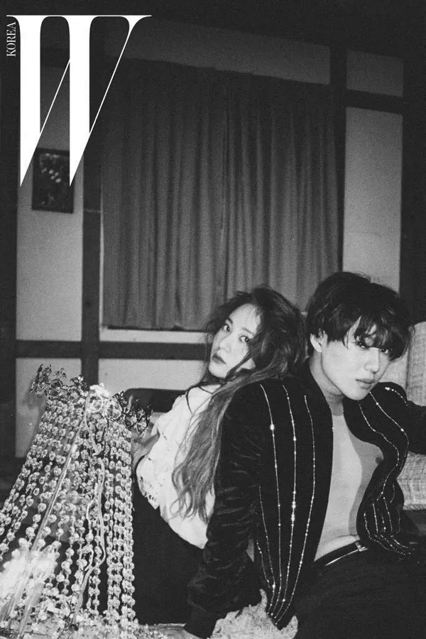 w korea magazine, 2015