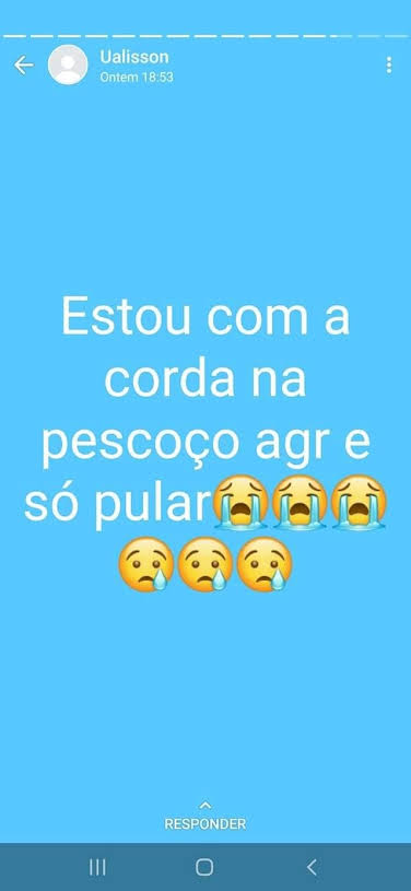 leehlisa's tweet photo. Gnt eu fui colocar meu coletor pra ferver dentro de um potinho no microondas ondas e esqueci lá agr minha irmã abriu e viu 😭😭😭☠️☠️ https://t.co/Sd0usqxSCx