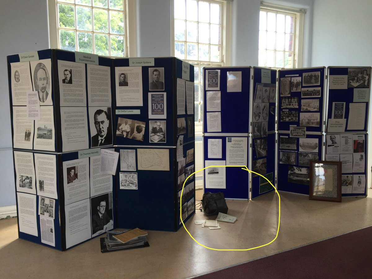 WhitchurchHosp's tweet image. Day 13 #Archive30 

#ArchiveTechnology 

Here is some technology from 1946, the Geiger counter, discovered in an old cupboard is circled in yellow ☢️
I do wonder if it’s the one mentioned or a later one 🧐
Extract from the 1946 Annual Report

Thanks to Angela for the reports