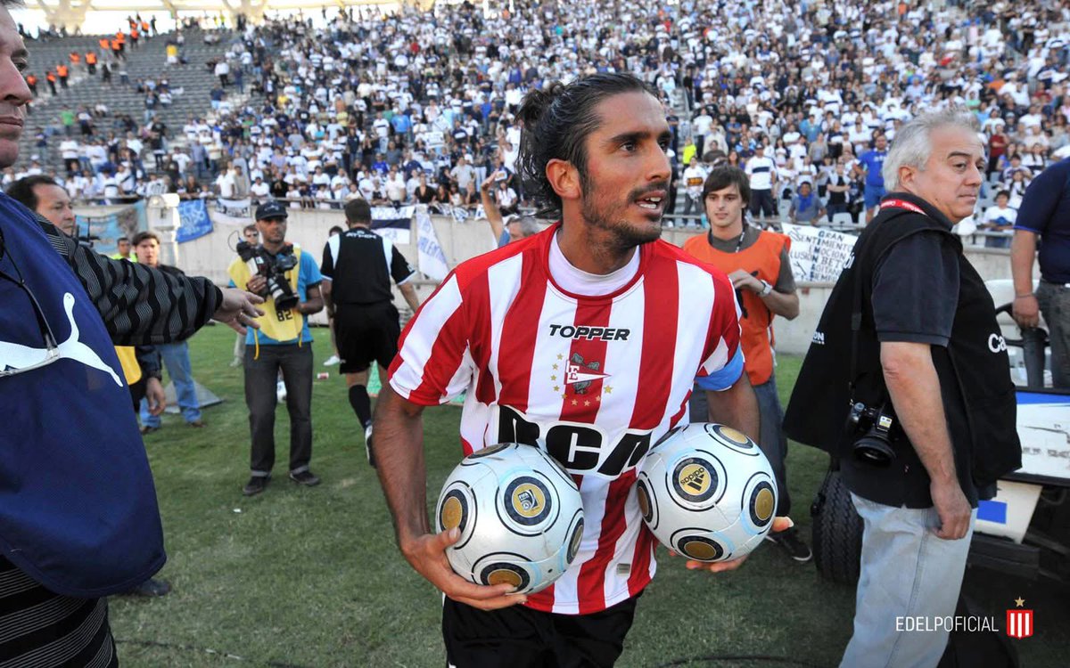 para esconder pelotas, hay que tenerlas🤣😘
