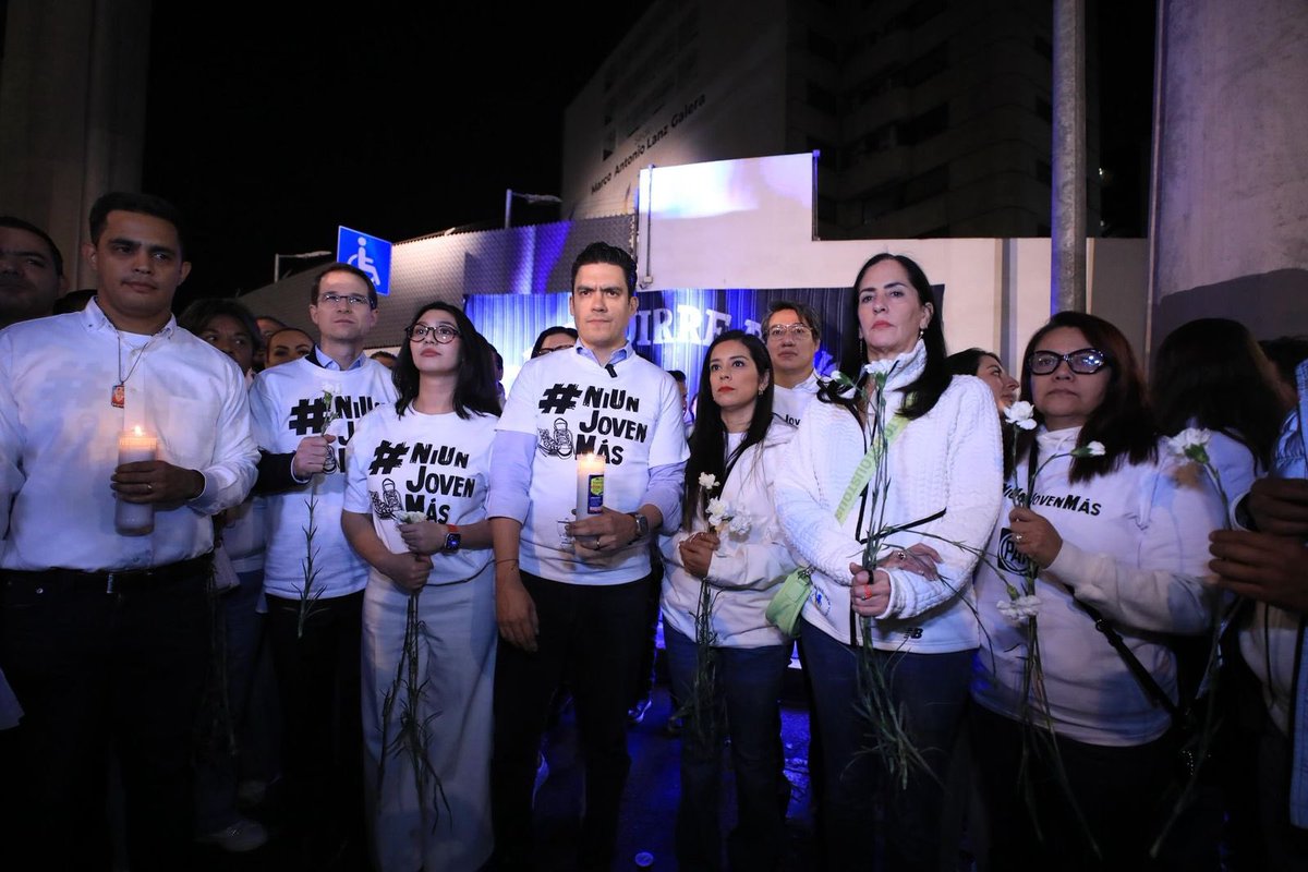 🔵 EL PAN MANTIENE SU EXIGENCIA: ROSARIO PIEDRA NO DEBE SEGUIR AL FRENTE DE LA <a href="/CNDH/">CNDH en México</a>.

#Boletín📰 

🔗 bit.ly/3En3ji3