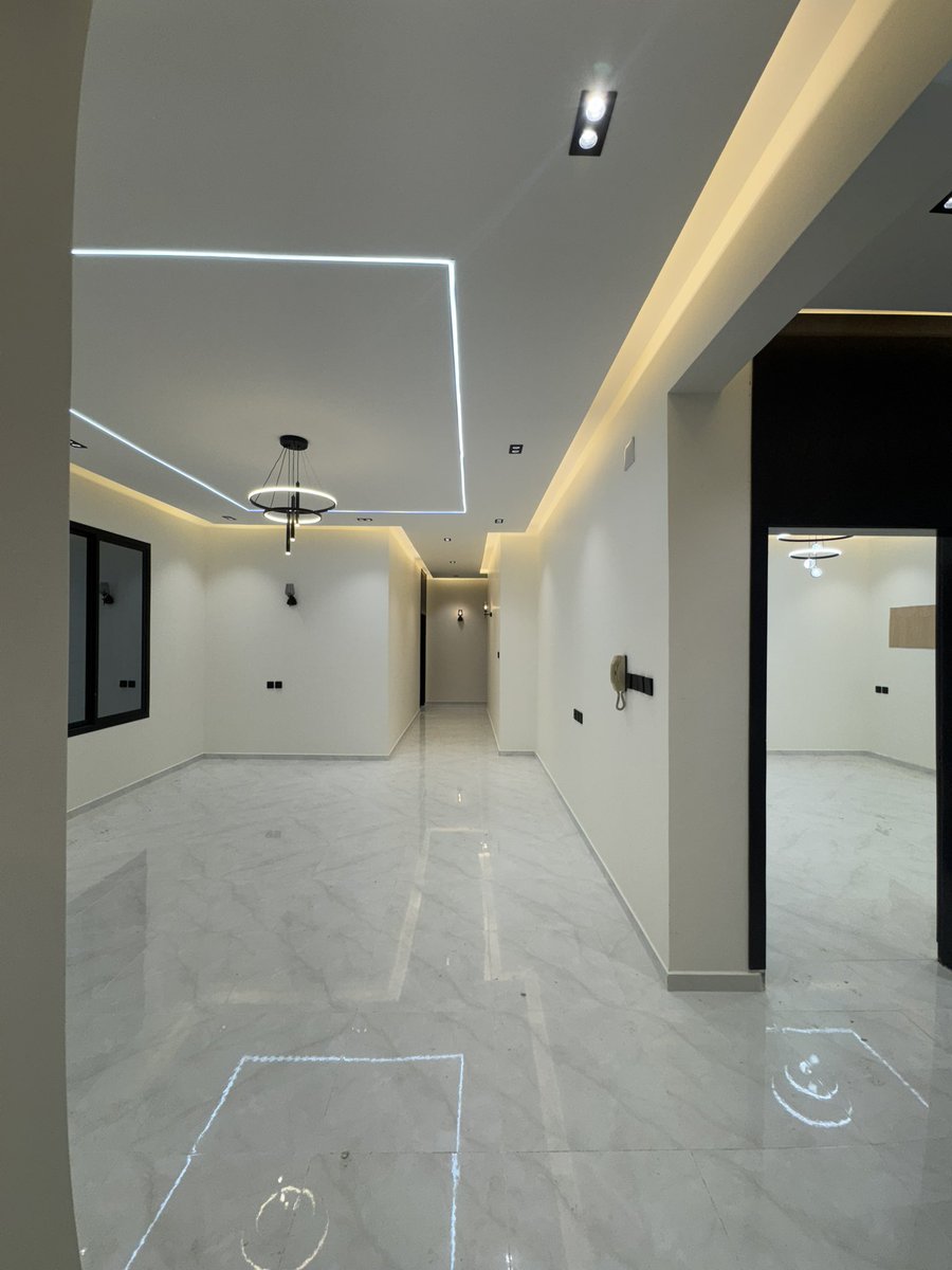 للبيع

دورجديد في مخطط  الريان(الإسكان) بيشه
يتكون من/مجلس رجال مقلط رجال صاله مجلس نساء3غرف نوم مطبخ مستودع4دورات مياه
حوش رجال وحوش نساء
مداخل مستقله على شارع30جنوبي مزدوج ومنوّر ويفتح على مرافق حكوميه
الدور شغل شخصي والتطبيقات والتركيبات جميعها مودرن وعلى النظام الحديث
#بيشة