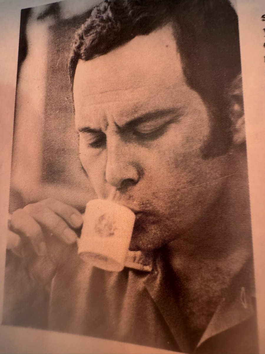 🎭” Maviydi Bisikletim ve Dinçer Sümer” Başlıklı eleştiri yazım tiyatronline tiyatro web sitede yayına alınmıştır. Bekleriz efendim. ✍️🎭✍️14.04.2025