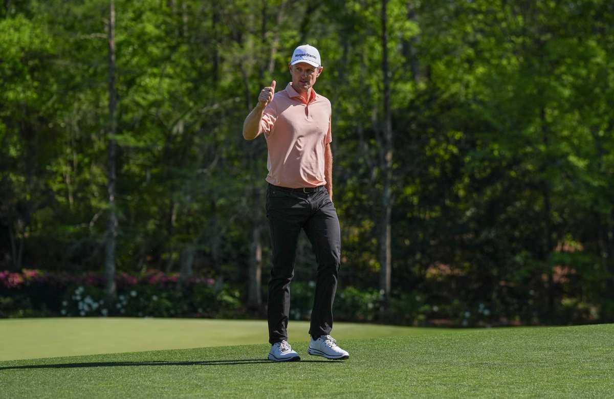 TheMasters's tweet photo. Solo leader, Justin Rose. #themasters https://t.co/cfoXyfqLuz