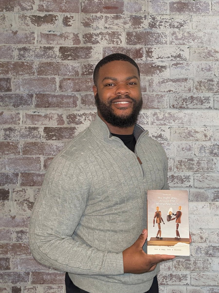 firstup_'s tweet image. Checkout my new book: The Right Way Around the Wrong Approach.

Took me longer than I planned to finish (about 2 years off and on along with several rewrites),but I got it done. It’s not a long read, it’s filled with intentional insight.

Amazon link: a.co/d/6E8IuXf