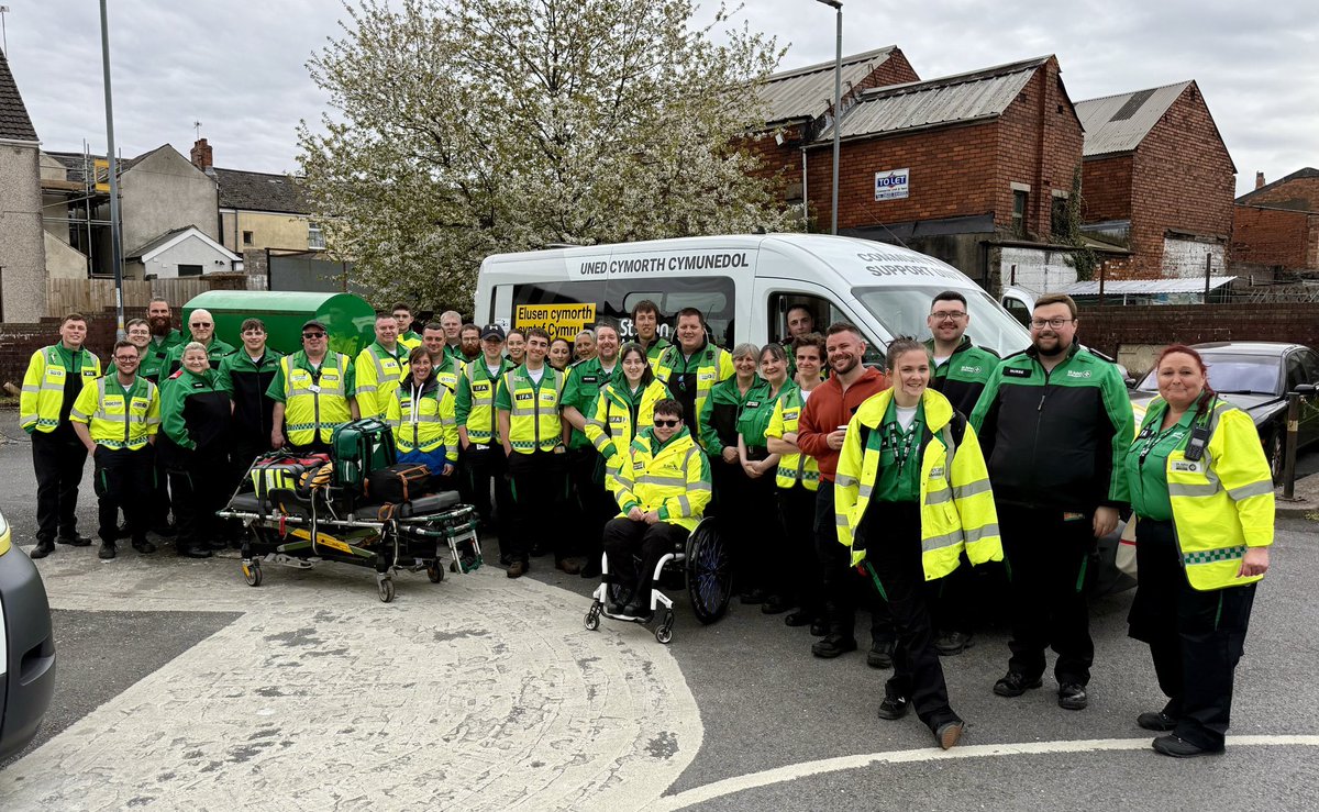 A massive thank you to each individual who over the past few months has helped plan, prepare and then today to deliver and ultimately pack away, for the <a href="/NewportWales262/">ABP Newport Marathon Festival</a> which saw 70 <a href="/SJACymru/">St John Ambulance Cymru</a> People come together in #Newport to ensure all the runners were kept safe and well.