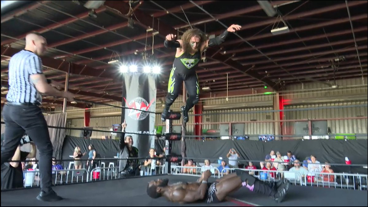 Jordan Owens tweet media