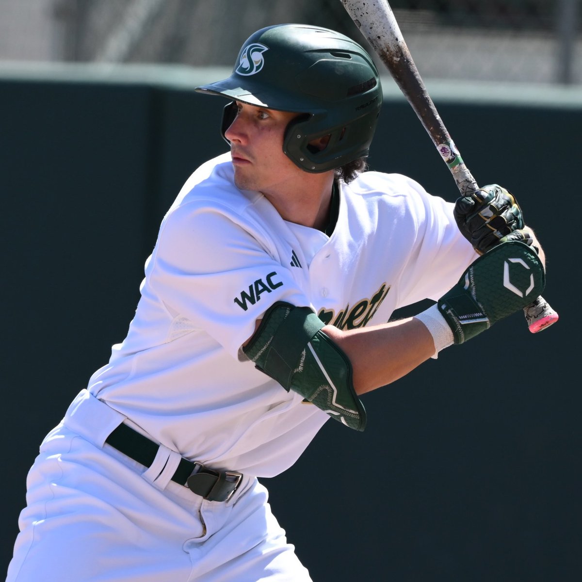 𝙁𝙄𝙉𝘼𝙇 𝙎𝘾𝙊𝙍𝙀
Seattle U 2, Sacramento State 1
⚾️ Masciangelo: 2x3, RBI, BB
⚾️ White: 2x4, 3B, R
⚾️ Lay: 6.2IP-6H-2R-1BB-6K
⚾️ Poturnak &amp; Sewell w/hits
#StingersUp