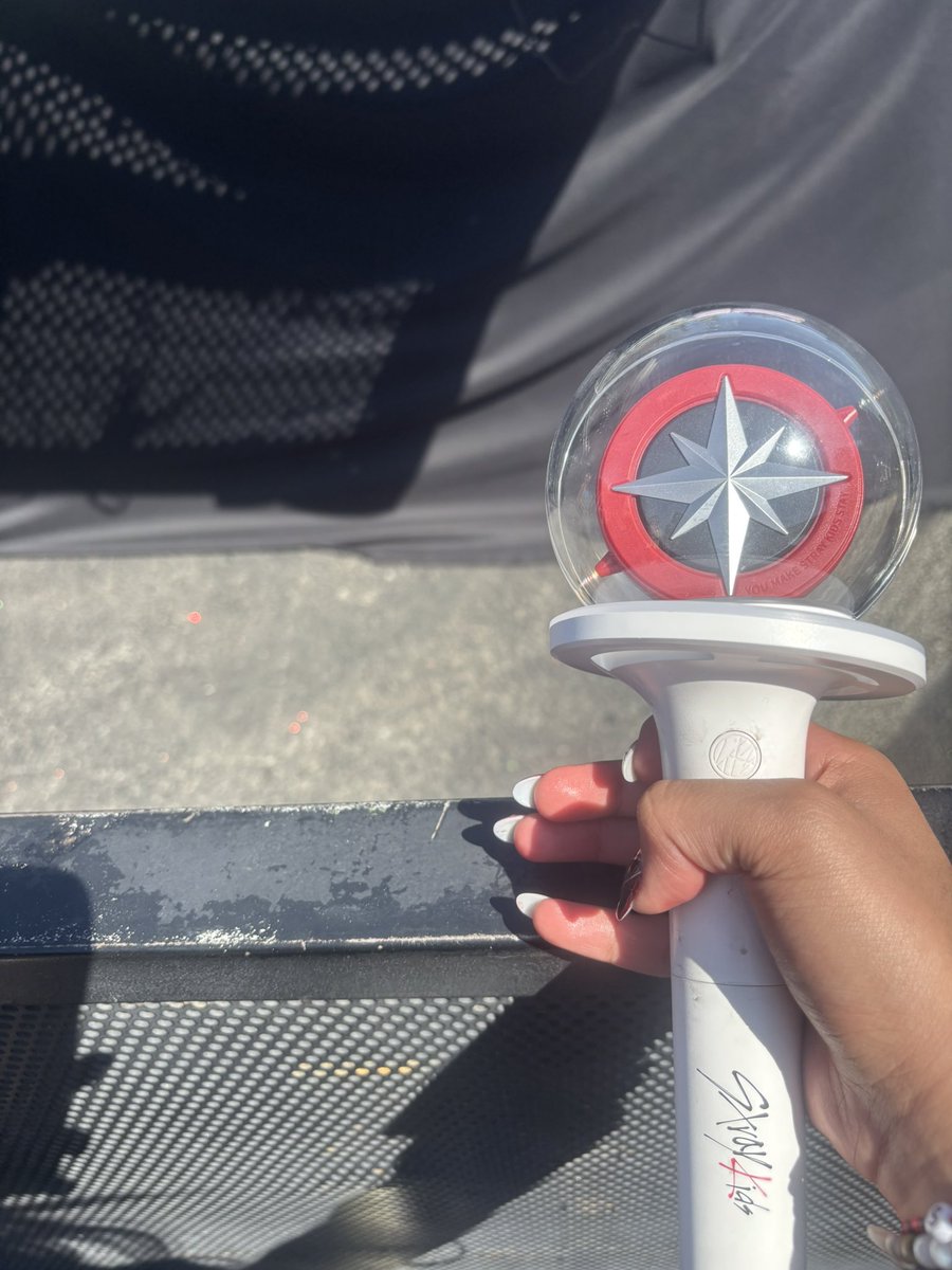 intak’s gf EN- 7 tweet media