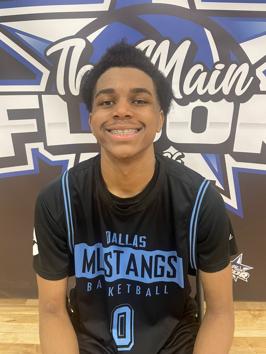 CarterBoy1617's tweet photo. @an3thonyy @ROHSbasketball @daphtay26 @Carter__Hoops @hoopinsider @cannotguard2_ @Coach_TashaRCV @CoachRodTaylor @blewis09 @Bilwilson52 @jmc_fam @itshimred11 https://t.co/tGVDPktKqW