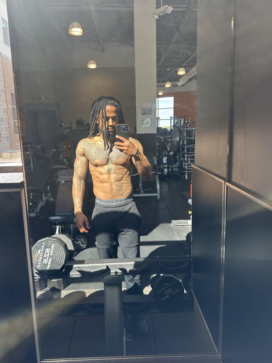 K_Smittyy22's tweet photo. Sunday Lifts🏋🏽‍♂️ https://t.co/gRJmVdq8UK