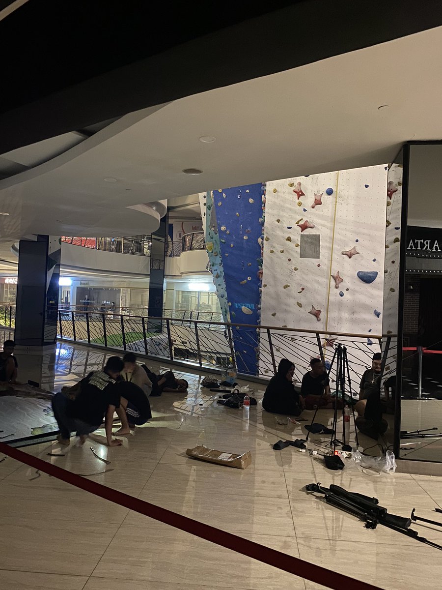 mozzarella tweet media