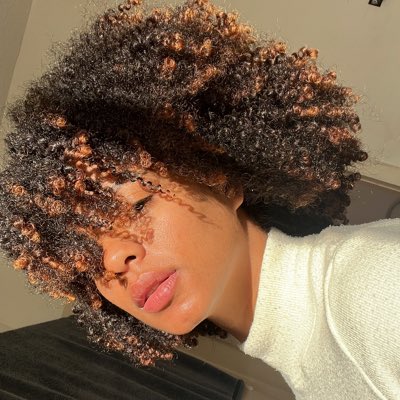 cachinhos96's tweet photo. #NovaFotoDePerfil https://t.co/vaVqeVFgKd