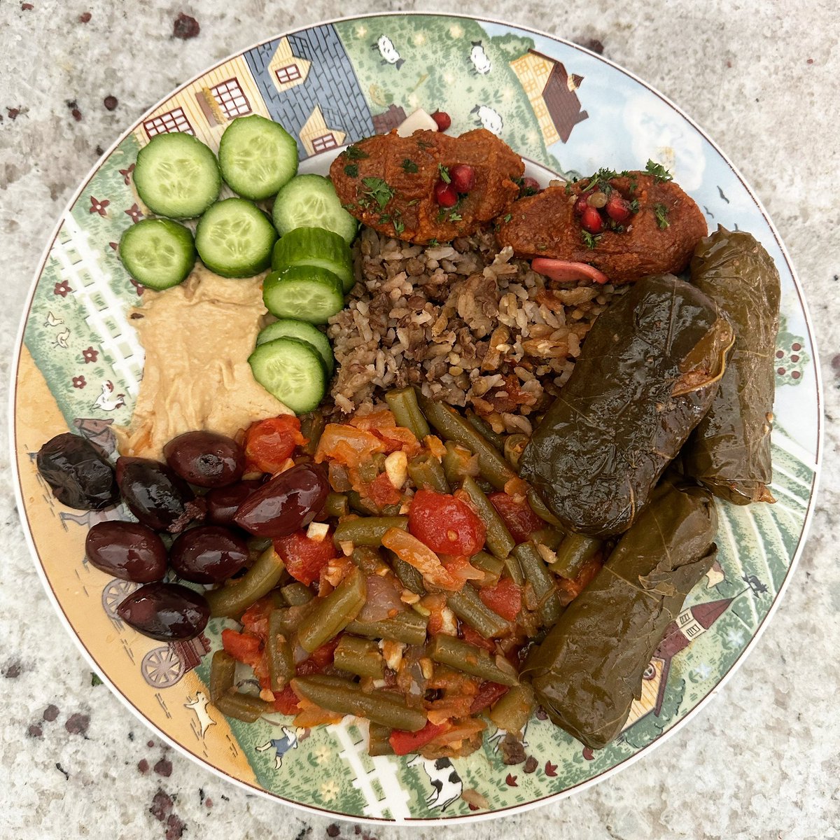 SamiZayn's tweet photo. Our food. https://t.co/nuILbrt21m