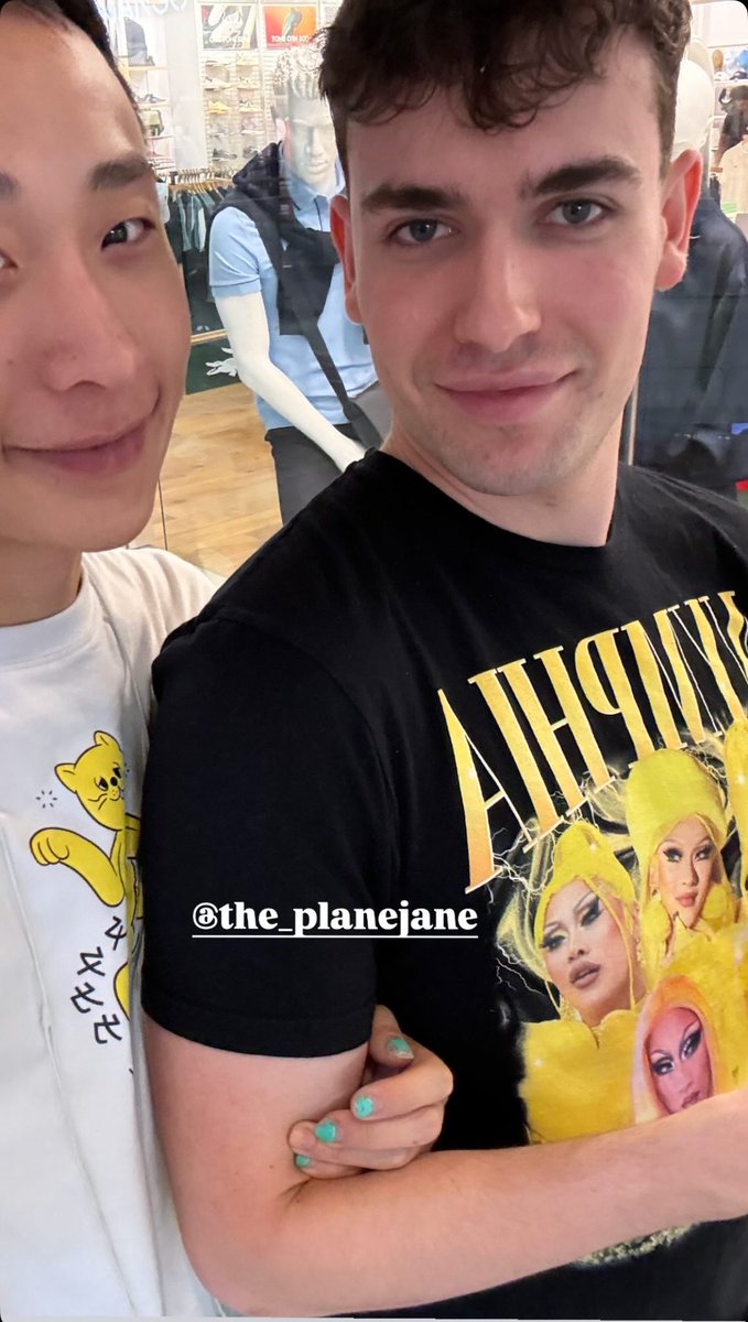 atpw1nd's tweet photo. I MISSED THEM SO MUCH😭 https://t.co/ANb88T4fMk