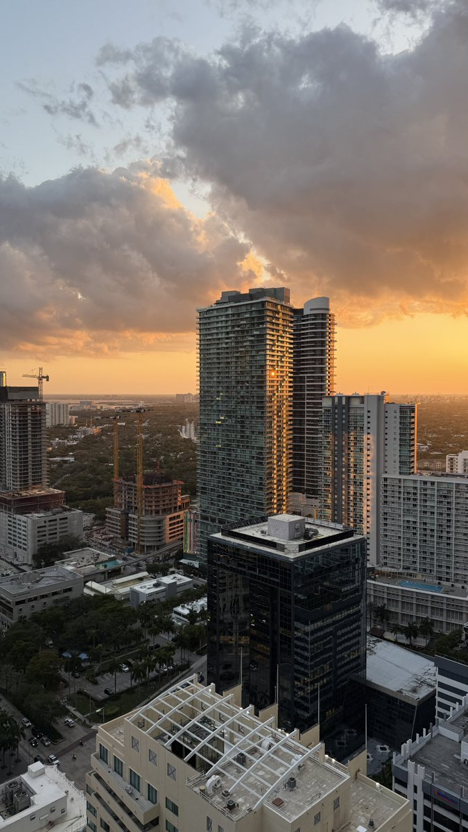 Im convinced its impossible to be truly miserable when you live in a place where the weather is always beautiful