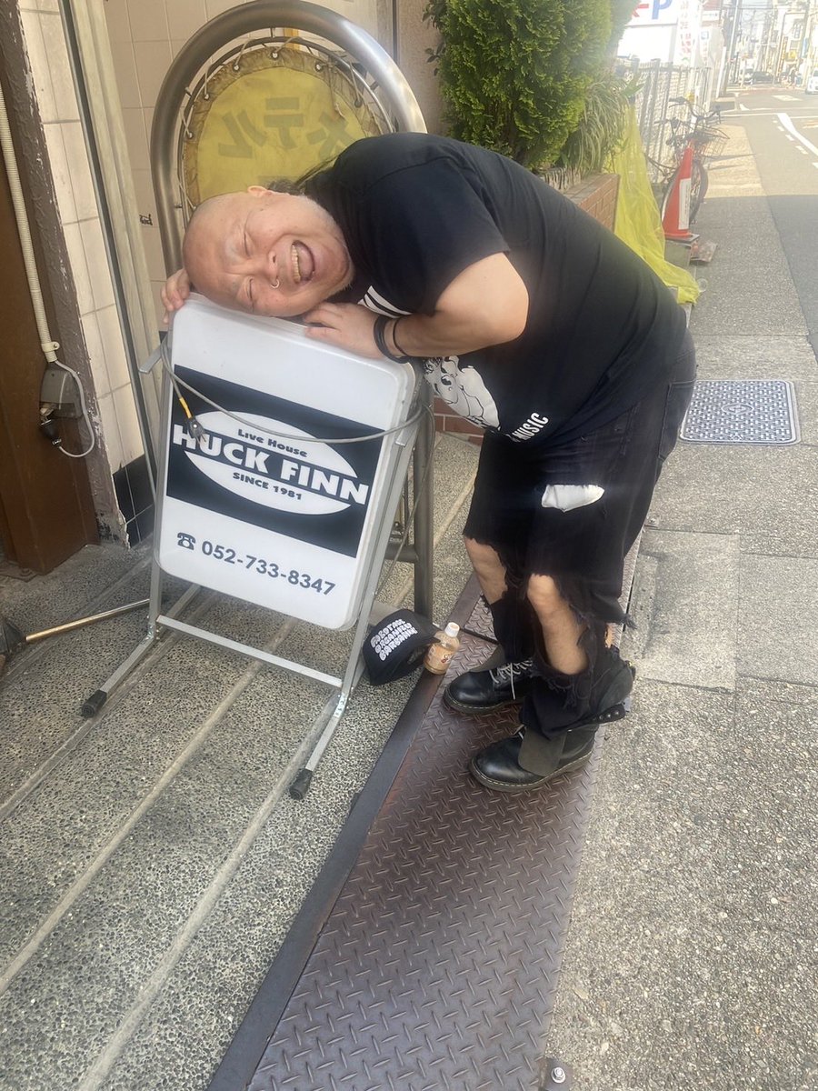 ファッコンビの次の名古屋ハックフィンゎ5/24です！VIDEO GIRL主催の高倉健とペニボのレコ発名古屋場所！よろしくたのんます。