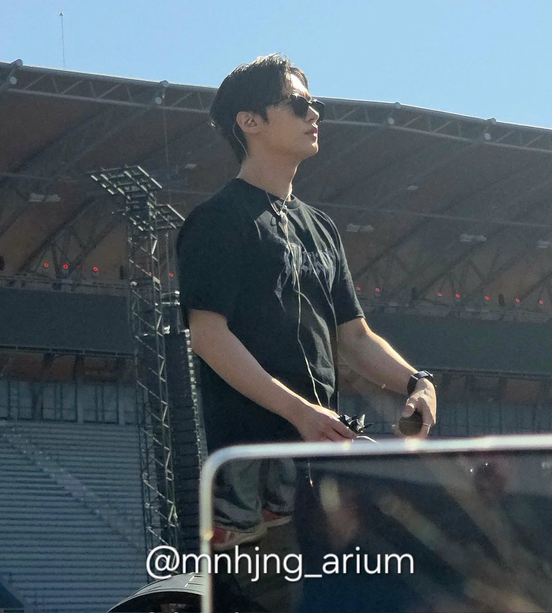 LKglobal_'s tweet photo. 🎫| Mexico Soundcheck - Lee Know | 20250413

Lee Know you are so insane for this

#LeeKnow #리노 #リノ #李旻浩  
#dominATE_Mexicod2 https://t.co/7YQctH8HXv