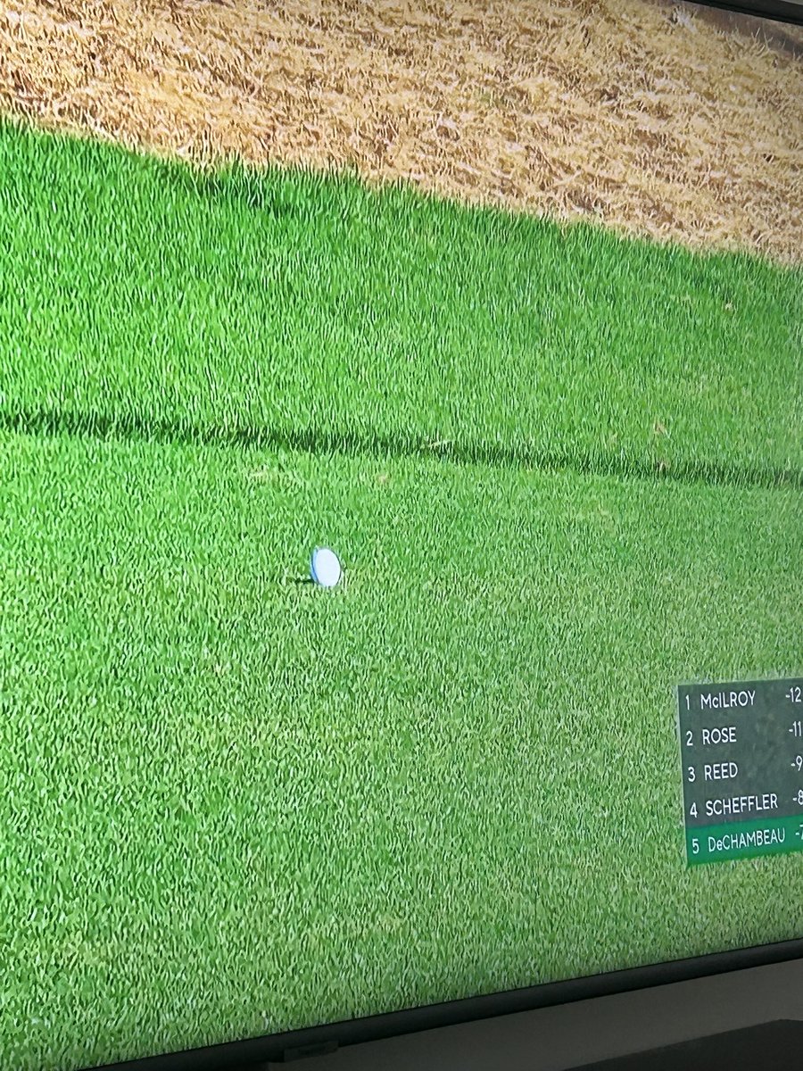CarleenWhite96's tweet photo. Ohhh to have a fuck to give to watch this shit.
I would still go though if I got an invite
#hottake #paintdrying https://t.co/8QltAjvEF8
