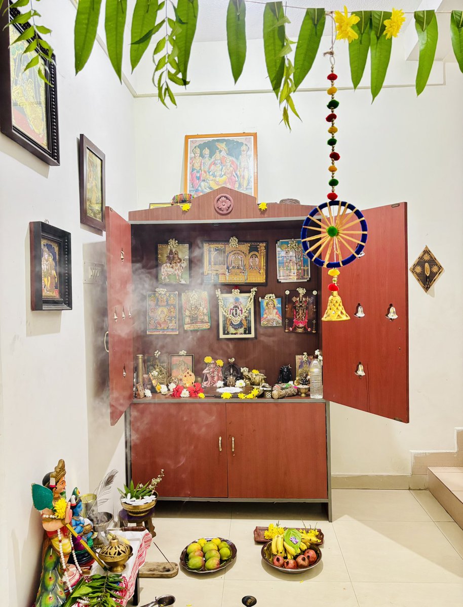 ImSaranyaR's tweet photo. இனிய #தமிழ்புத்தாண்டு 
#சித்திரைத்திருநாள் 
வாழ்த்துக்கள் 🙏🏻🙏🏻 https://t.co/J9120xWIBj