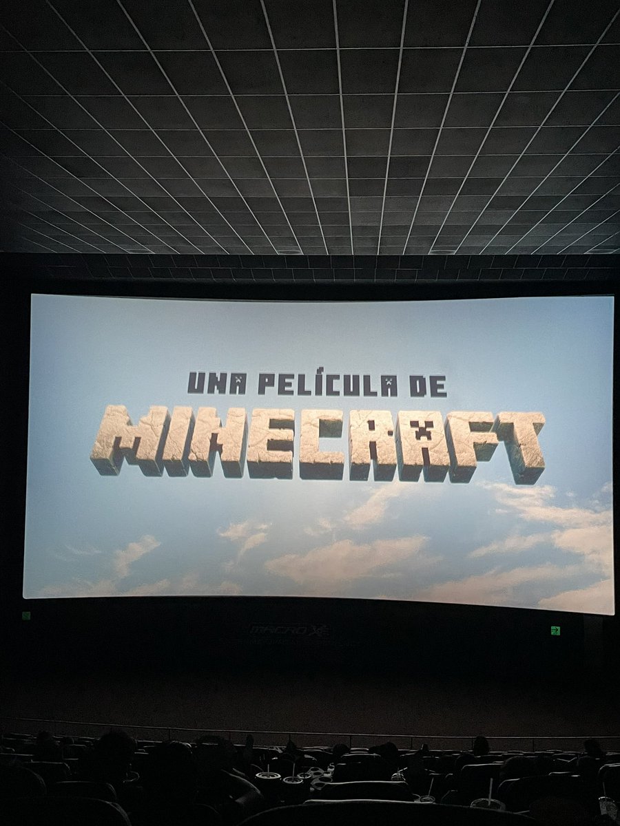 Me aburrí, no hay referencias al guapoduo ni a roier