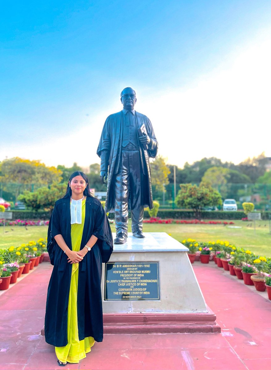 आंबेडकर यानी ज्ञान 
आंबेडकर यानी समता 
आंबेडकर यानी न्याय 
आंबेडकर यानी बंधुता 
आंबेडकर यानी मानवता
आंबेडकर यानी मोहब्बत
आंबेडकर यानी हमारा फ़क़्र 

संविधान निर्माता, भारत रत्न, बोधिसत्व बाबा साहब डॉ भीमराव अंबेडकर जयंती पर उनके चरणों में शत शत नमन 🙏