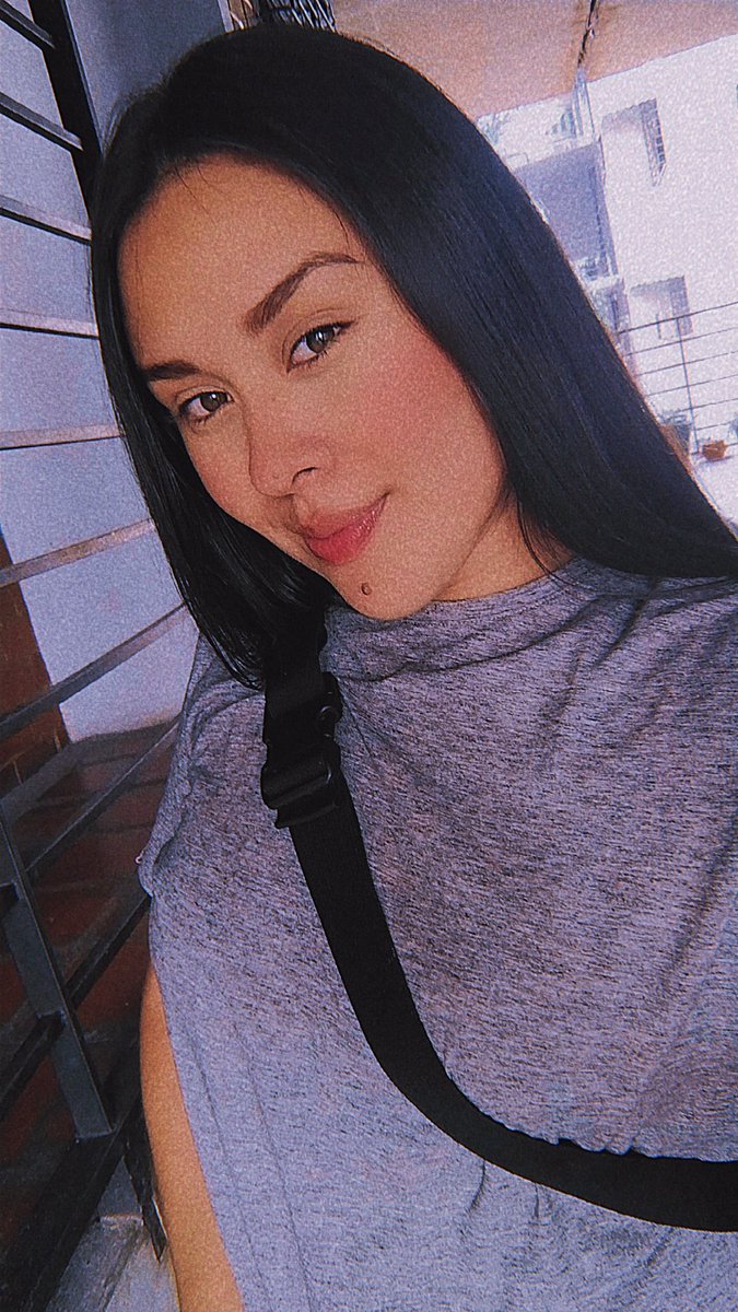 tessaarbit's tweet photo. Hola bebe 🌺✨ https://t.co/hsqev3oCYn