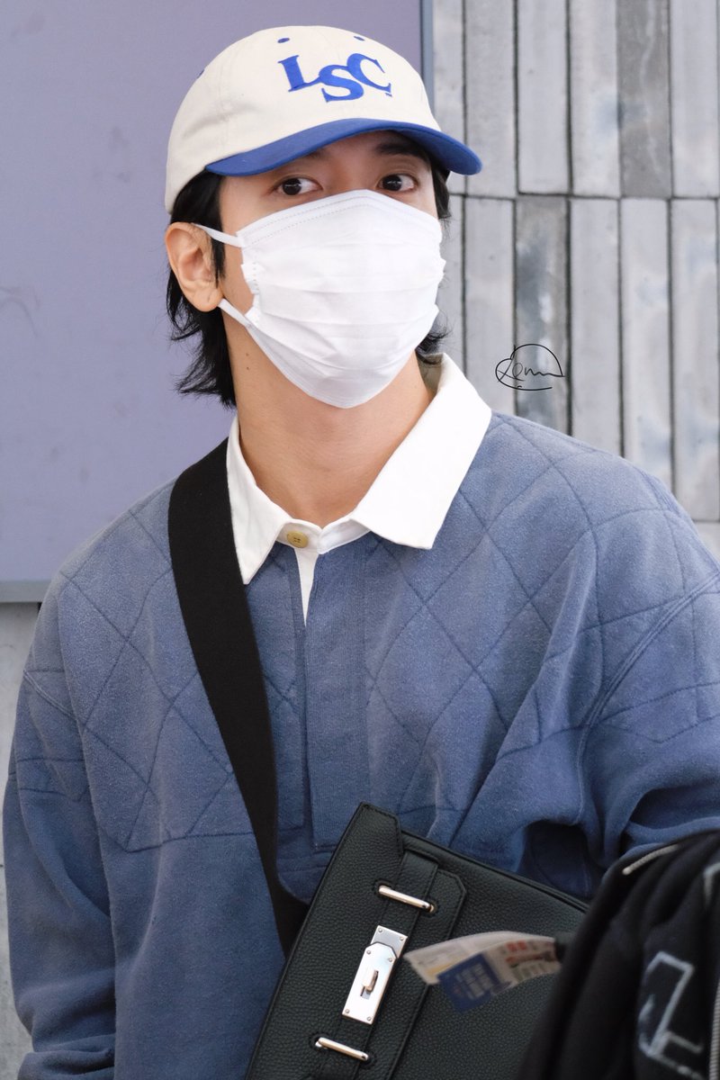 Lennn_622's tweet photo. You are the apple of my eye. @JYHeffect 

#정용화
#JUNGYONGHWA
#CNBLUE
#VOYAGE_into_X_Kobe
#RoadtoTOKYODOME https://t.co/3w7WVCvQhV