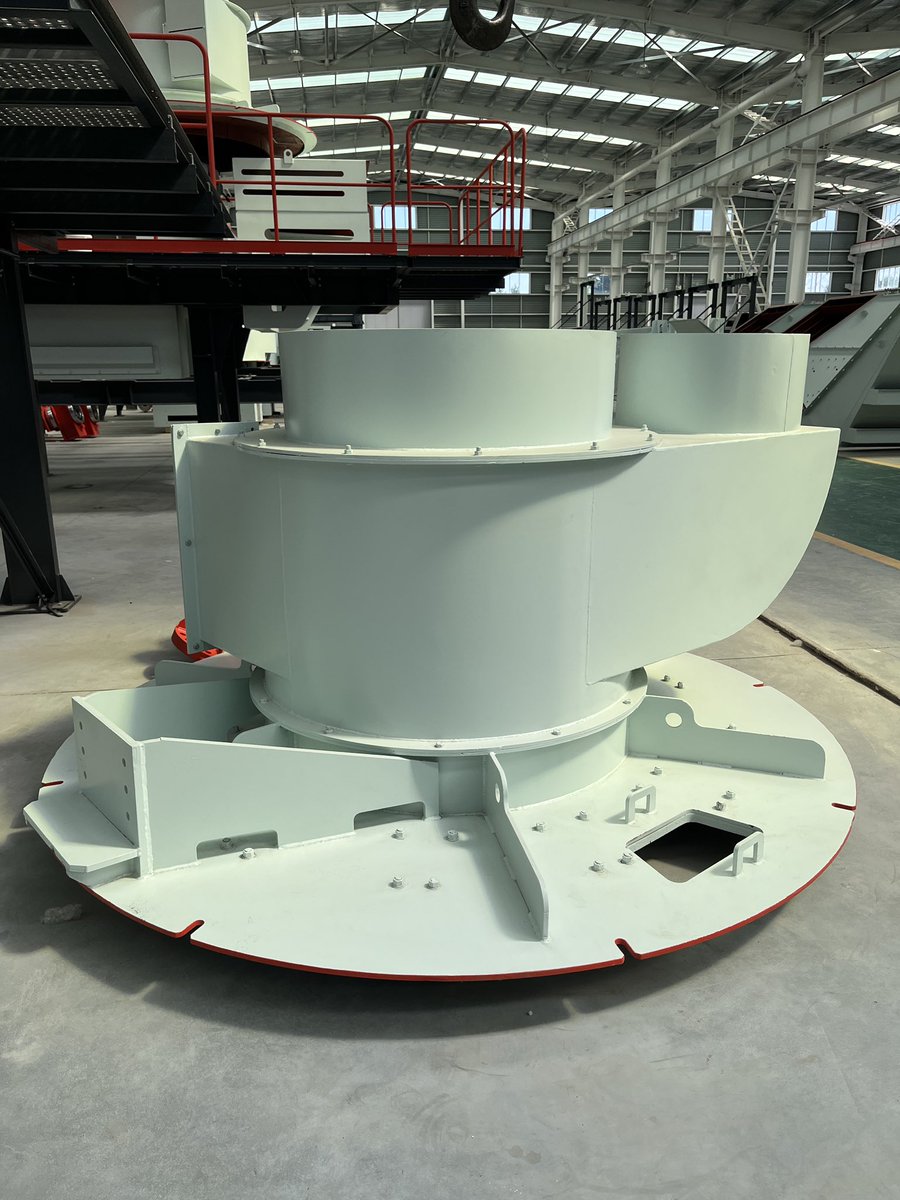 JinluSandMaker's tweet image. Volute powder separator cover is a significant part of VS and VX series sand making machine made by Jinlu Intelligent Equipment. It’s an unique composition that help clients reduce powder content in crusher. 
#sandmakingmachine #miningequipment #crushermachine #limestone