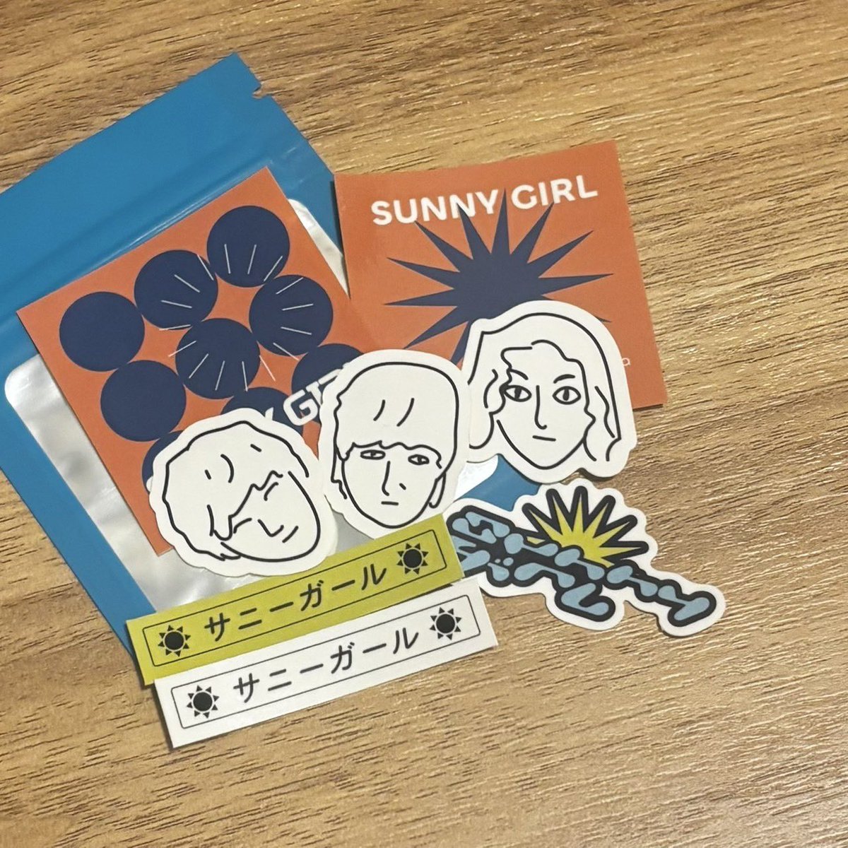 Sunny Girl on X: Sunny Girl on X: