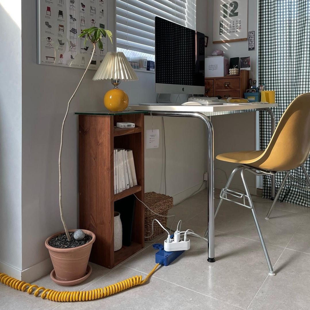 interiorsuckerr's tweet photo. https://t.co/ukvhSmf5n3