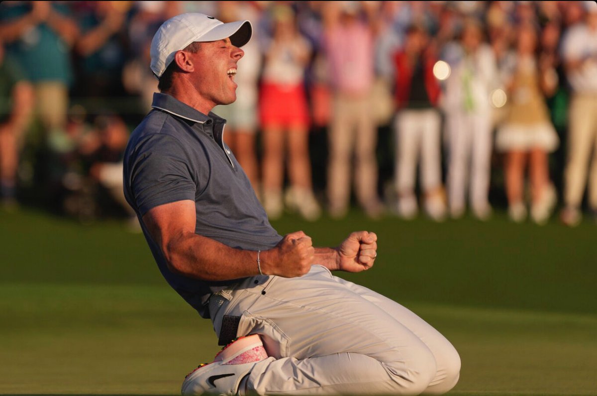 WHAT.A.MASTERS!!
A final day to remember with <a href="/McIlroyRory/">Rory McIlroy</a> getting his dream at #Augusta 

“Never give up”… to her daughter Poppy at the prize ceremony 

📷AP Photo