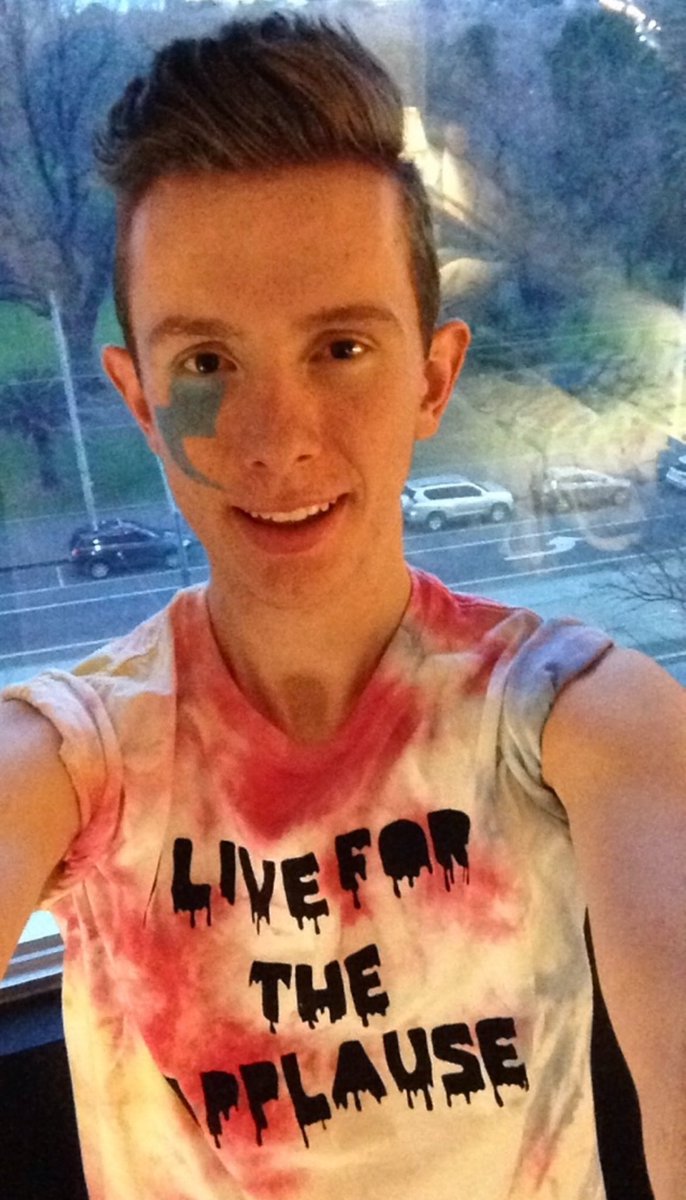 LULU LEMANS tweet media