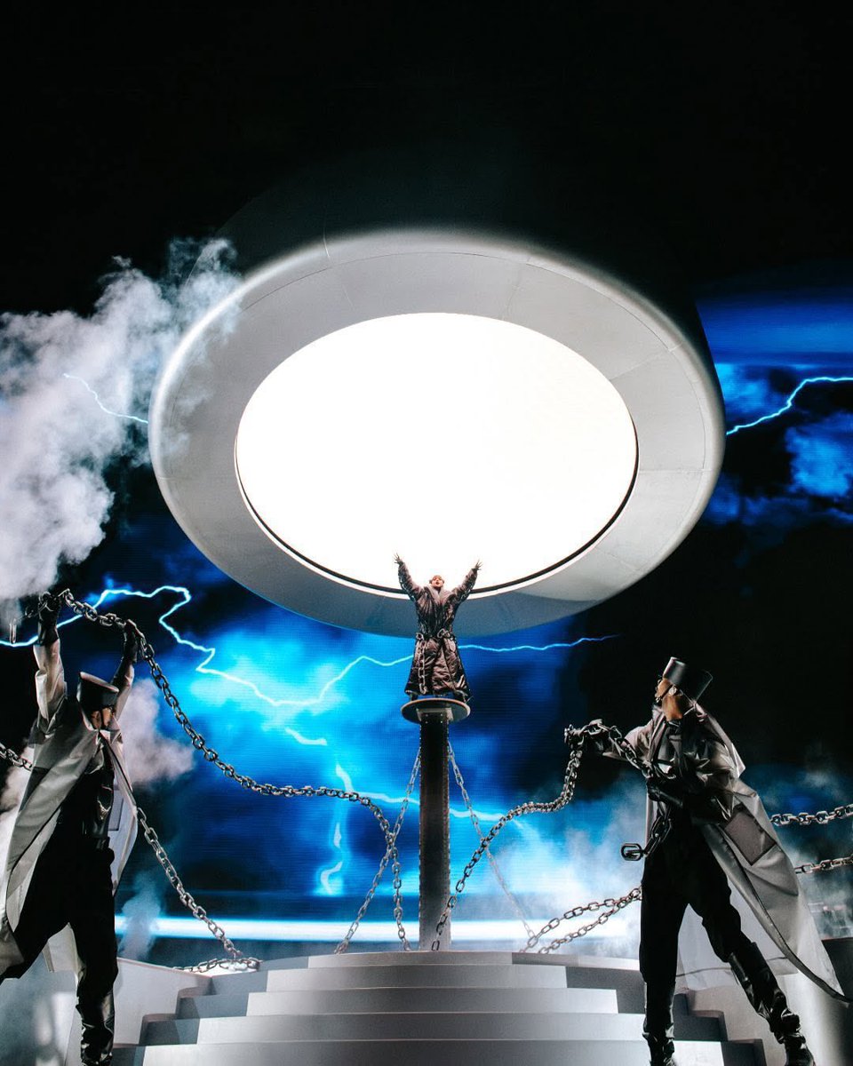 ` 마 크 잭 슨 . tweet media