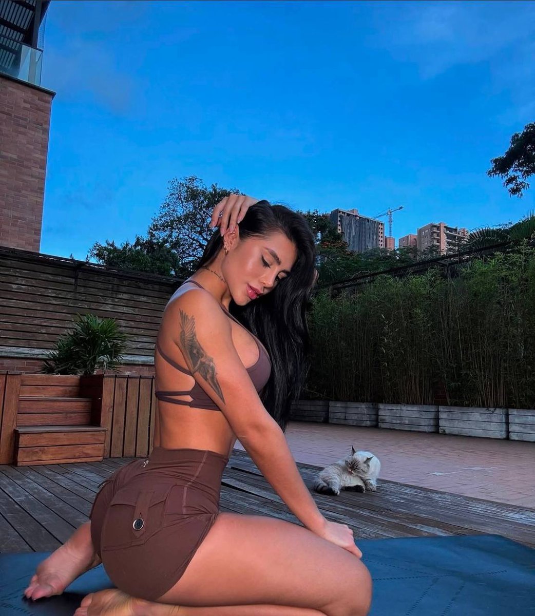 cutemaleja's tweet photo. @slavicxgirls Do you think I'm a good girl ? 🥰 https://t.co/A5xNjH6TQr