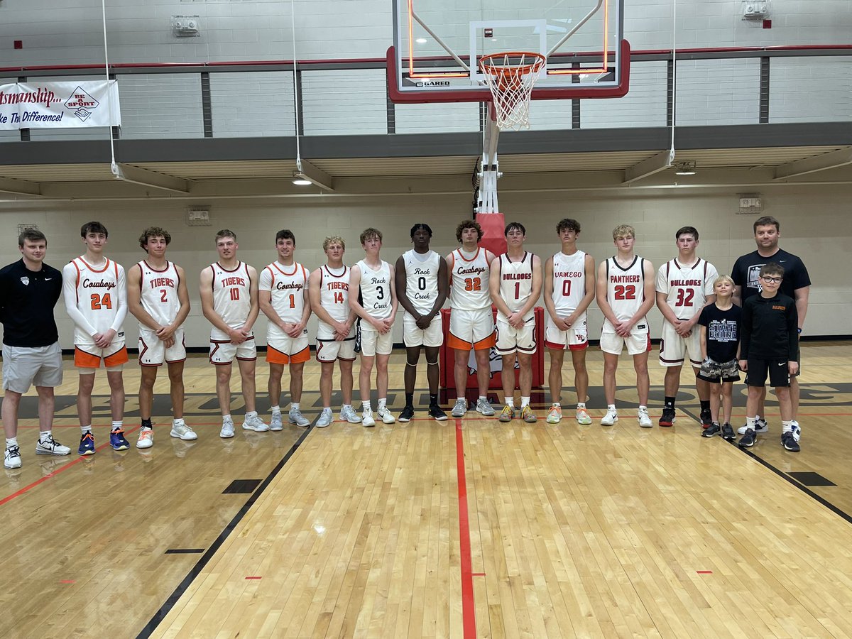 Coley Burgess and Eli Bell wore the Rock Creek jersey for one last time today in the NCKL vs Big East all star game.  The NCKL lost by 4 in a good game by both groups.  Thanks to Marysville for hosting the event!