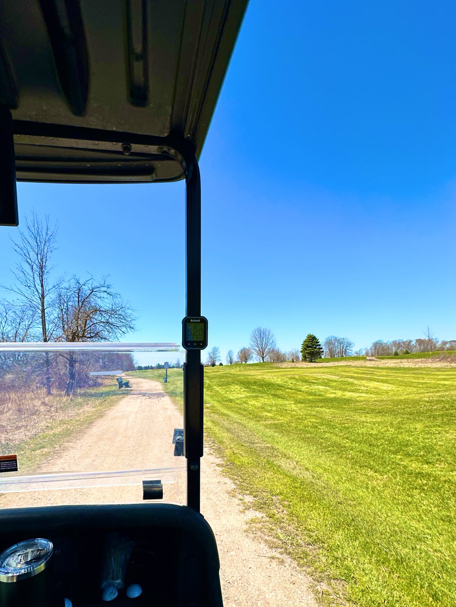 LazyGolfing's tweet photo. What a weekend. Golf is back!

Great tourney in Augusta for @TheMasters, first round of the year for @LazyGolfing, and great weather for all of it.

Stay Lazy! ☀️🏝️⛳️🏌️‍♂️🛺 https://t.co/WX8kTXt4Df