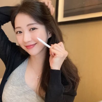joreedd's tweet photo. #NewProfilePic https://t.co/5fJ82w1QFl