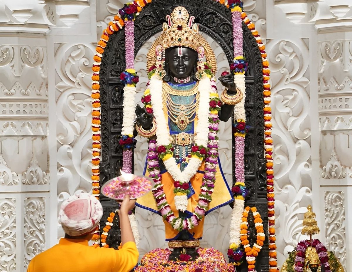 श्री राम को जीवन में उतारो, जीवन सुधर जाएगा।

जय श्री राम।।