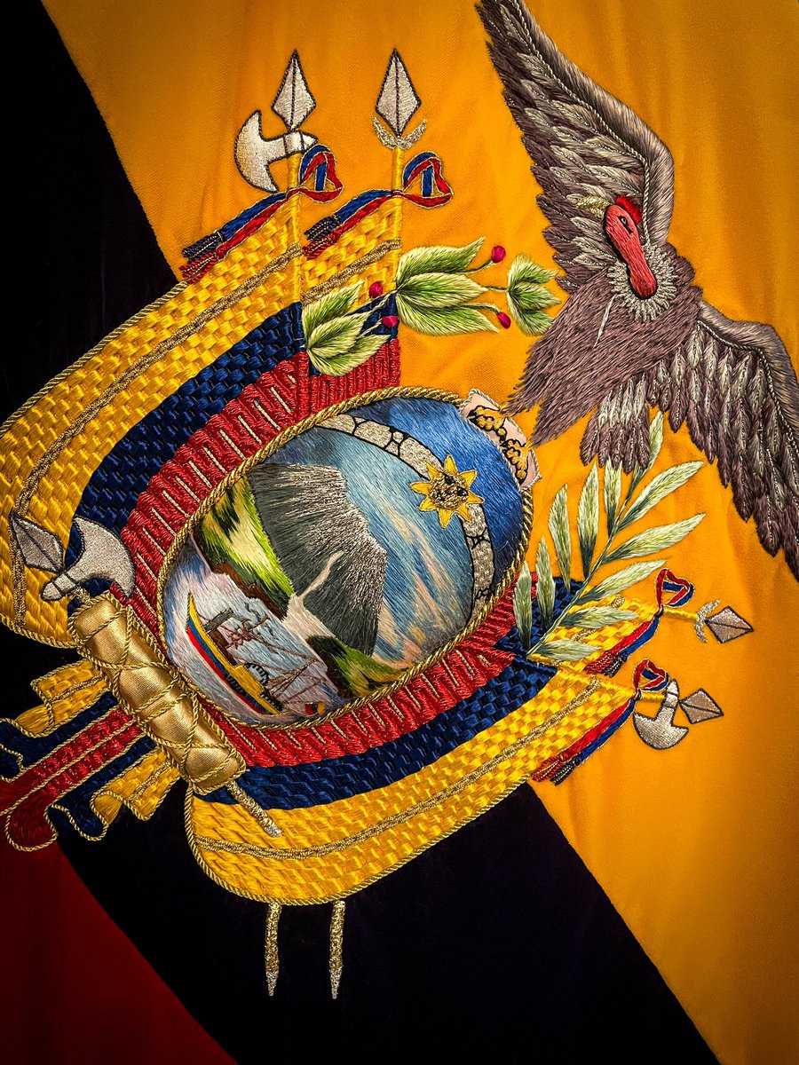 Hoy también es un día para sentirnos orgullosos como ecuatorianos: una vez más, cumplimos con nuestra democracia ejerciendo el derecho al voto. ¡Esto nos fortalece como nación!
Con los resultados oficiales del CNE, ya de conocimiento público, la tendencia es clara: Daniel Noboa