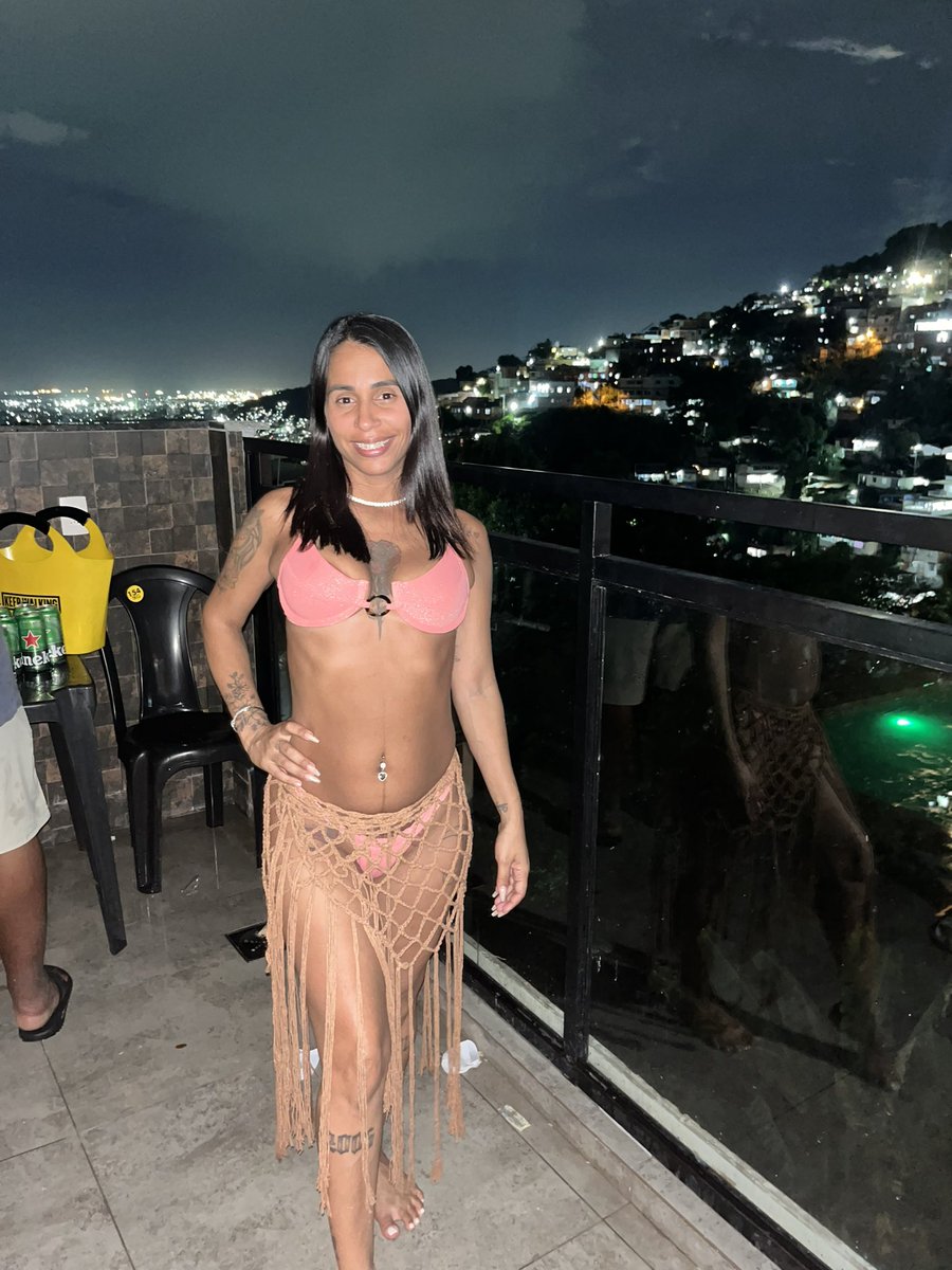 CaldeiraLua's tweet photo. Mamãe de 3 ❤️ https://t.co/Xx3nlZFmjg