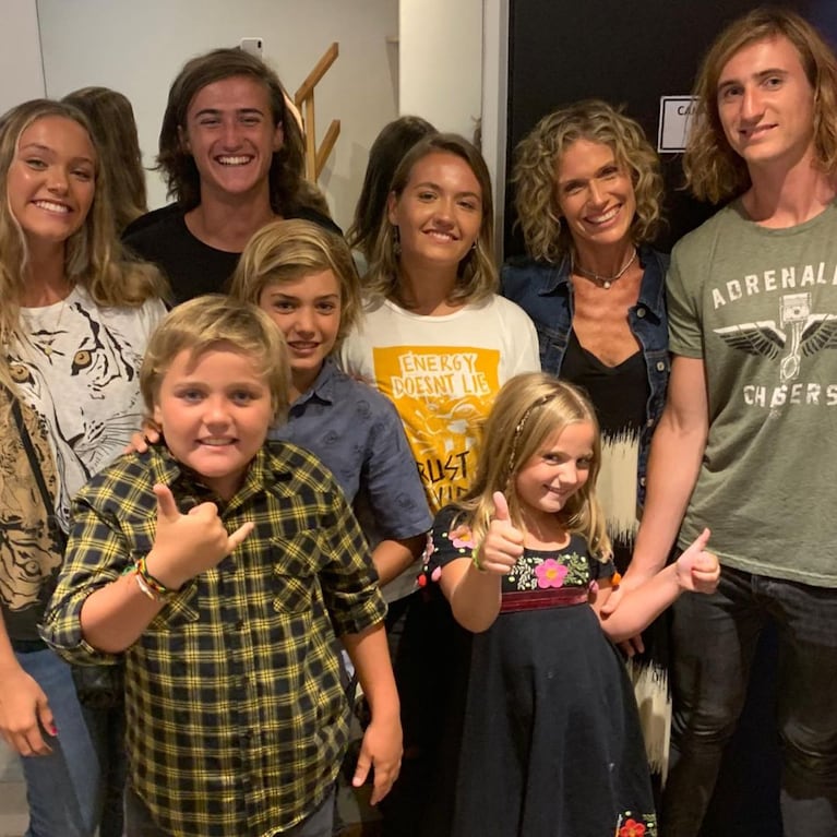 DAMObase tweet media