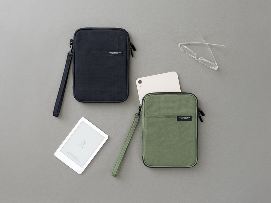 yes24_official's tweet image. 📚 책 가지고 다니실 땐, 이거 하나면 깔끔해요!
4월의 예스굿즈 : 멀티 북파우치

예스굿즈 더보기 ▶ ye4.kr/UsHEj 

#RT + #팔로우 해주시면
추첨을 통해 1분께 선물로 보내드릴게요! 🎁
📅 4/30(수) 타래로 당첨자 발표 (색상 랜덤)