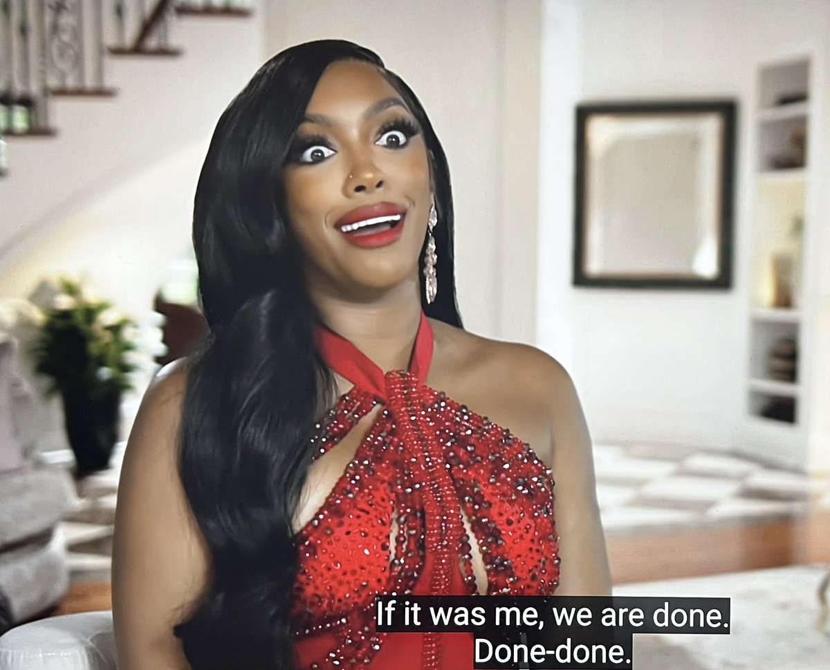 Dustin_Cone's tweet photo. Porsha saying that if Kenya did to her what Kenya did to Brit, she’d be “done” 

Didn’t Porsha drag Kenya by her hair at the reunion but then tried to crawl back to the cast? 

Photos are too far but NOT physical violence?? #RHOA https://t.co/EQrTMXKfIc