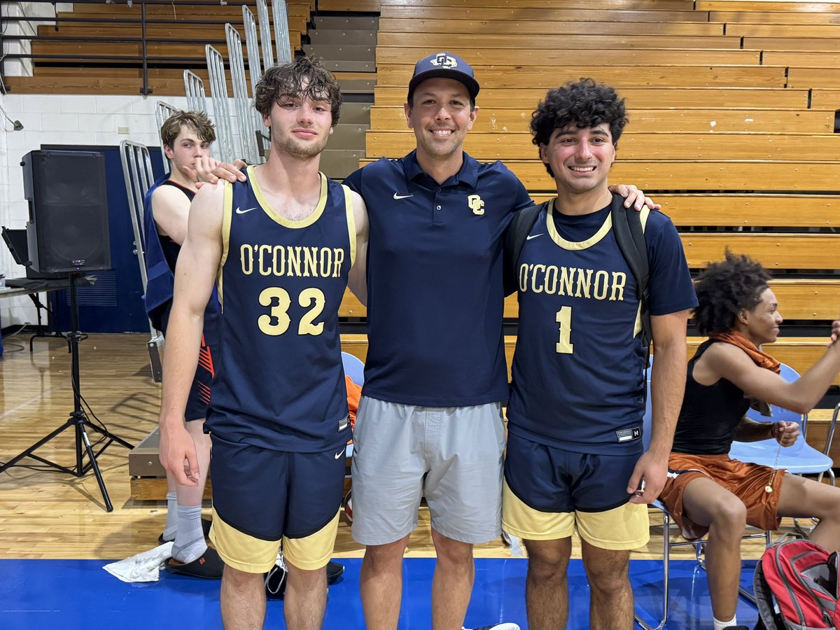O'Connor Basketball tweet media