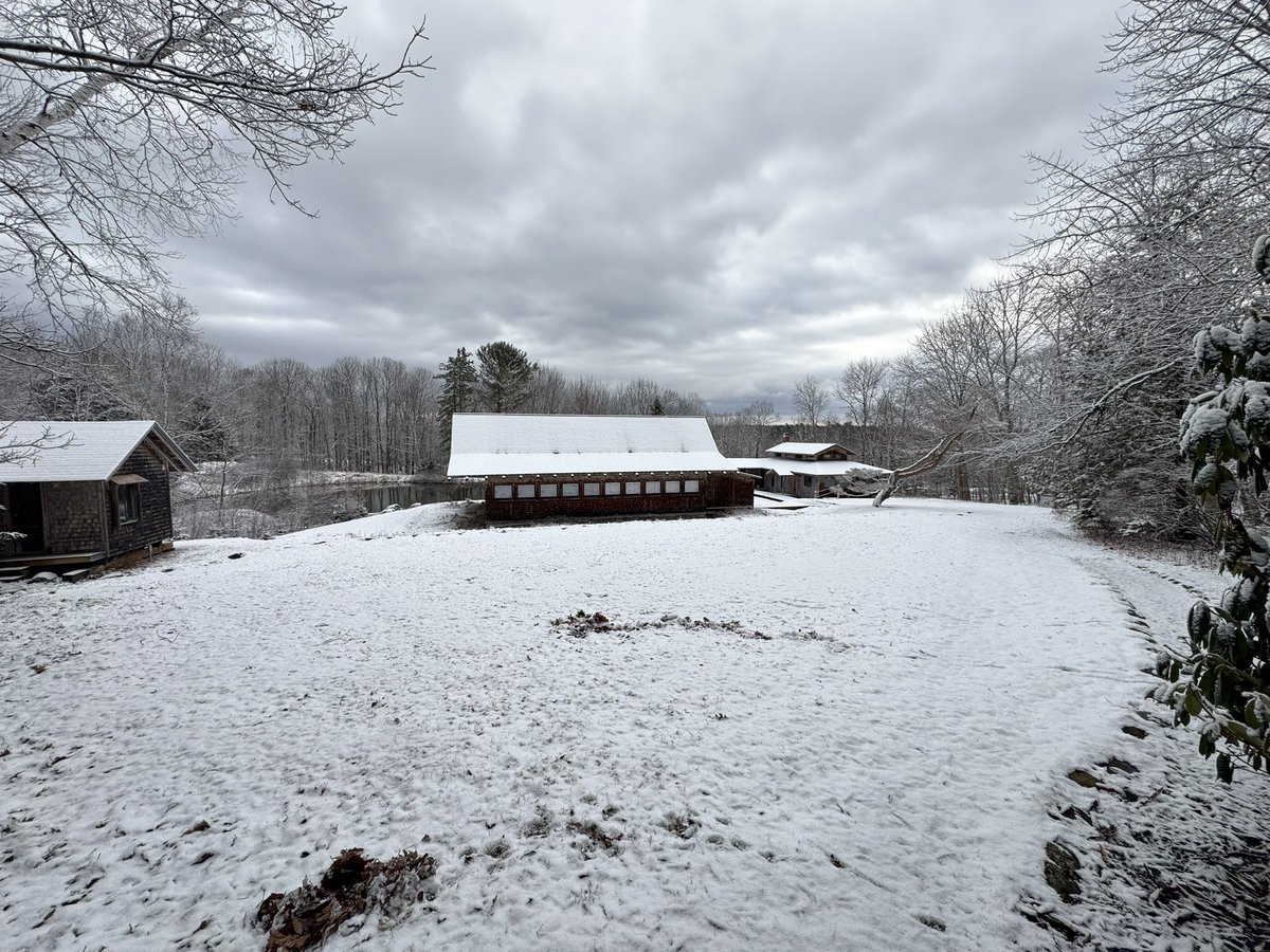 HowlingDragon's tweet photo. Began Zen teaching practice at Morgan Bay Zendo, Surry Maine https://t.co/zYcWTiBQzj