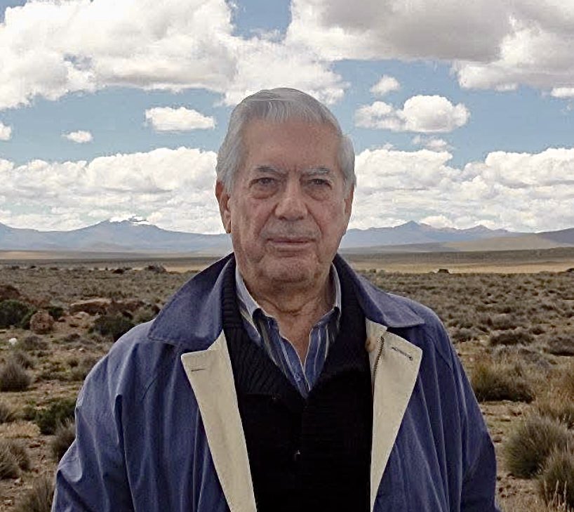 MatLabPer's tweet image. Un pena, tremendo escritor y orgullo del Perú por su larga trayectoria y éxitos literarios, que en paz descanse.