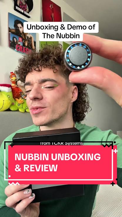 dottech24's tweet photo. The Nubbin Device Is Real...😱

#nubbin #Neuralink #blackmirror
#Brain_chips #nubbin_device #TCKR_system #trending #AI #technology #viral https://t.co/dvTI0jFYEC