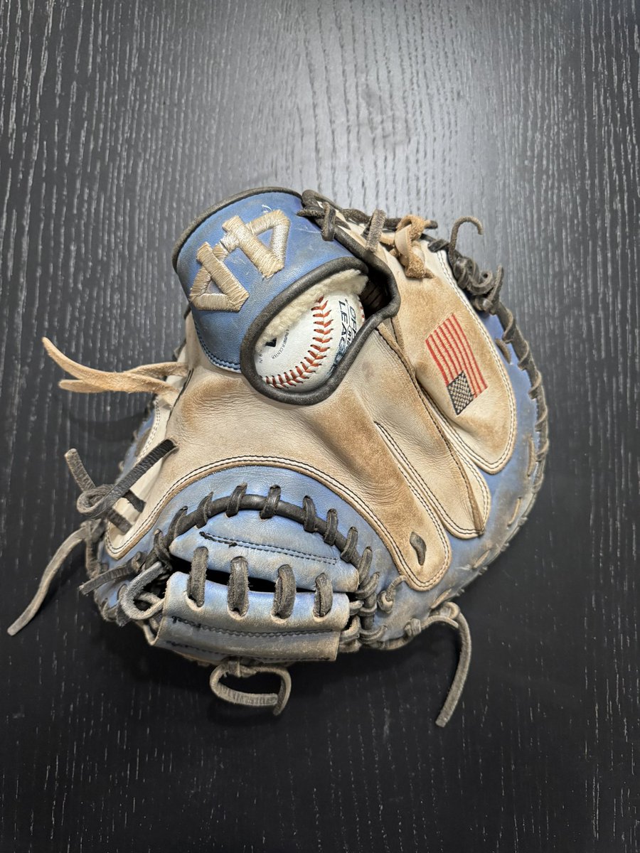 FixItFowler42's tweet image. Spent the Lord’s day with all the devils, both red and blue @TippHSBaseball @BrookvilleBB @tyeaton5 @CoachCam05 Was in a hurry and didn’t get after pics. But the after turned out great I promise. #FixItFowler @Starting9_37_ @skipMeyers17