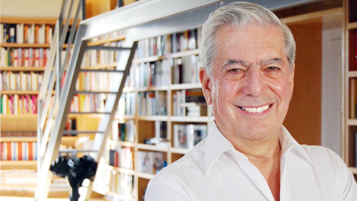 ElCambioVE's tweet photo. #13Abr | El Cambio lamenta el fallecimiento de Mario Vargas Llosa

Desde el Partido El Cambio expresamos nuestras condolencias por el fallecimiento del escritor Mario Vargas Llosa, figura clave de la literatura hispanoamericana y referente del pensamiento liberal en Iberoamérica.

Más allá de las diferencias ideológicas, reconocemos su contribución al pensamiento crítico, la defensa de la libertad y el valor de la palabra escrita como instrumento de transformación social.

A sus familiares, amigos y lectores, les extendemos nuestras oraciones y solidaridad en este momento de dolor.